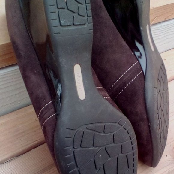 Women's Softspots Chocolate Suede Mules SZ-7.5 EUC - Picture 5 of 6